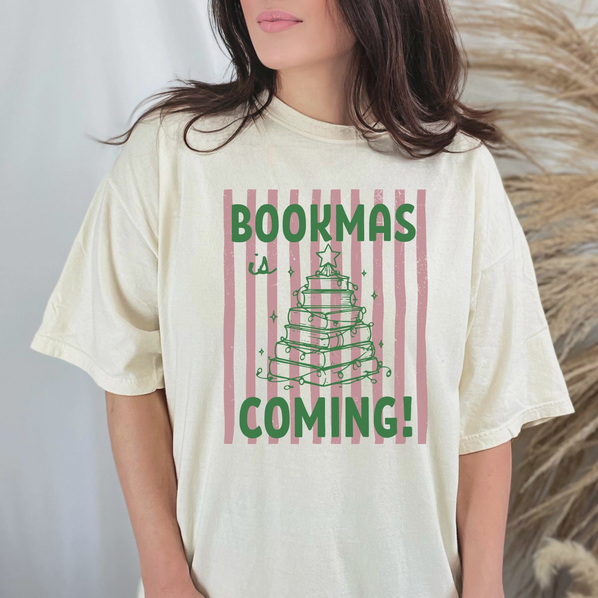 Video compilation of the various colour options for the Bookmas is coming design by Starlit Prose Bookish Merch Australia.