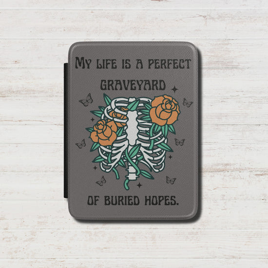 Video compilation of Anne of Green gables gothic kindle case.