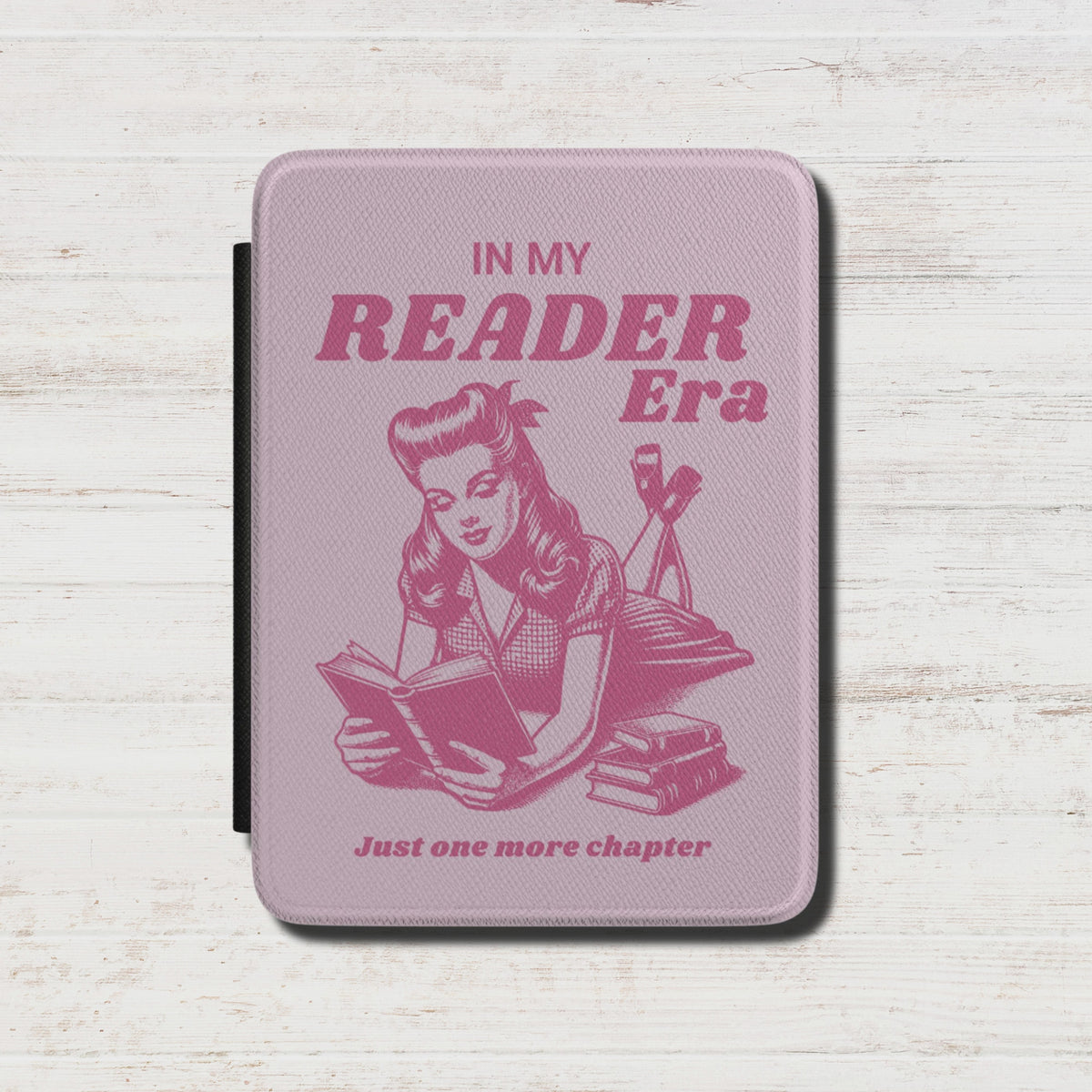 Compilation video showing the features of the Pink In my Reader era bookish kindle.