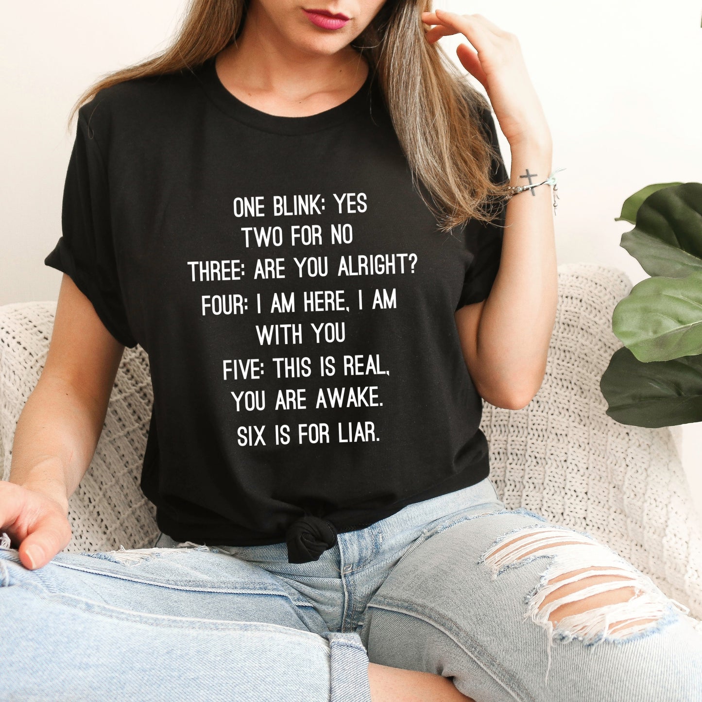 Throne of Glass Aelin and Fenrys Blink Code T-Shirt Sarah J Maas Black