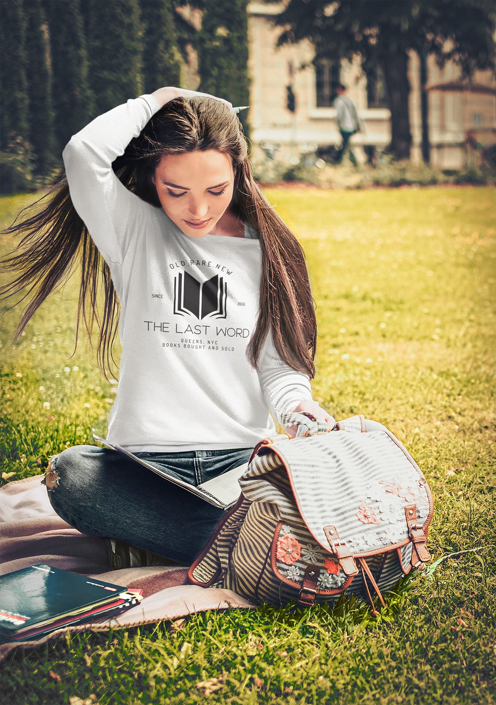 The Last Word Bookstore Sweatshirt | Addie LaRue | V E Schwab - Ink and Stories