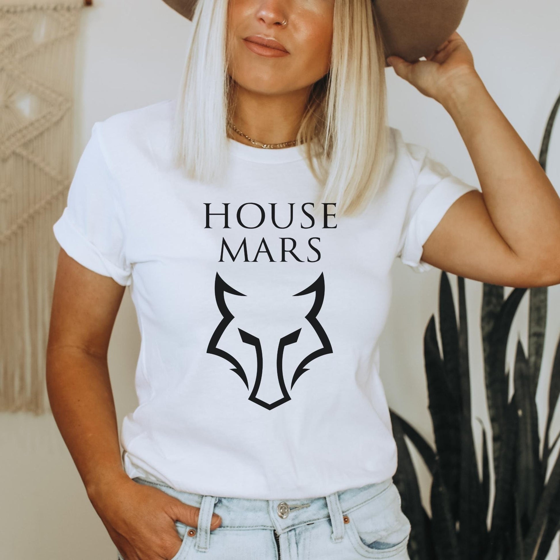 Red Rising House Mars T-Shirt | Pierce Brown - Ink and Stories